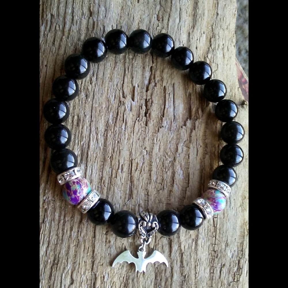 🌙🖤Bat Charm Stone Bracelet - Picture 2 of 15